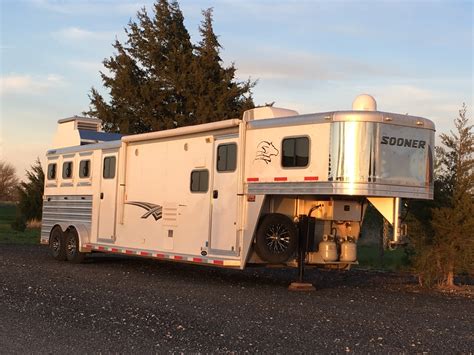 Horse trailers for sale in kansas - 2023 New Cimarron Trailers $145,995.00. 2023 New Calico Trailers $8,585.00. 2023 New Calico Trailers $10,500.00. 2023 New Calico Trailers $9,485.00. 2016 Used 4 Star Trailer $89,990.00. 2023 New Calico Trailers $9,585.00. 2023 New 4 Star Trailer $285,000.00.